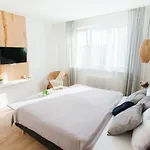 Meet Mendel Boutique #5 By Goodnite Cz - Expo 홈스테이