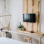Проживание в семье Meet Mendel Boutique #5 By Goodnite Cz - Expo