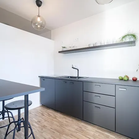 Meet Mendel Boutique #5 By Goodnite Cz - Expo *